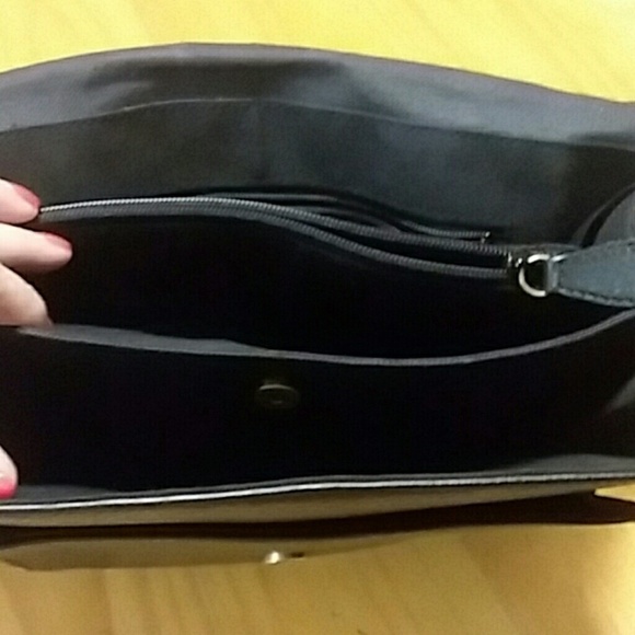 Relic By Fossil Black Handbag - Picture 6 of 12